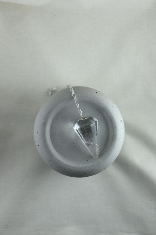 I AM safe - collana in cristallo di rocca a doppia punta