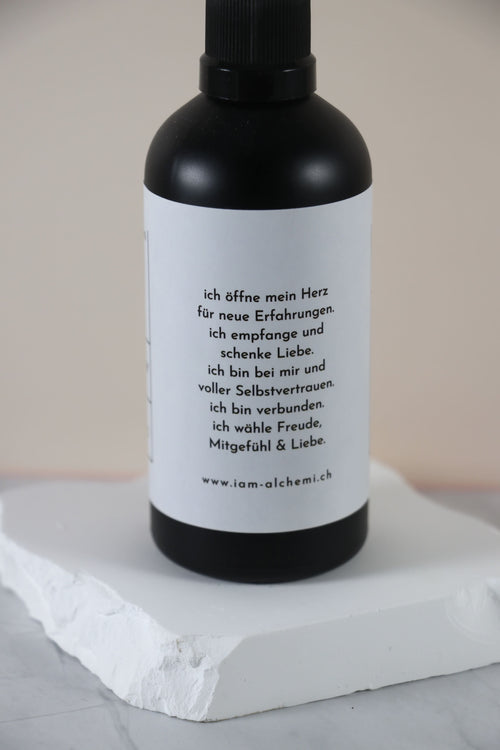 I AM love - Auraspray