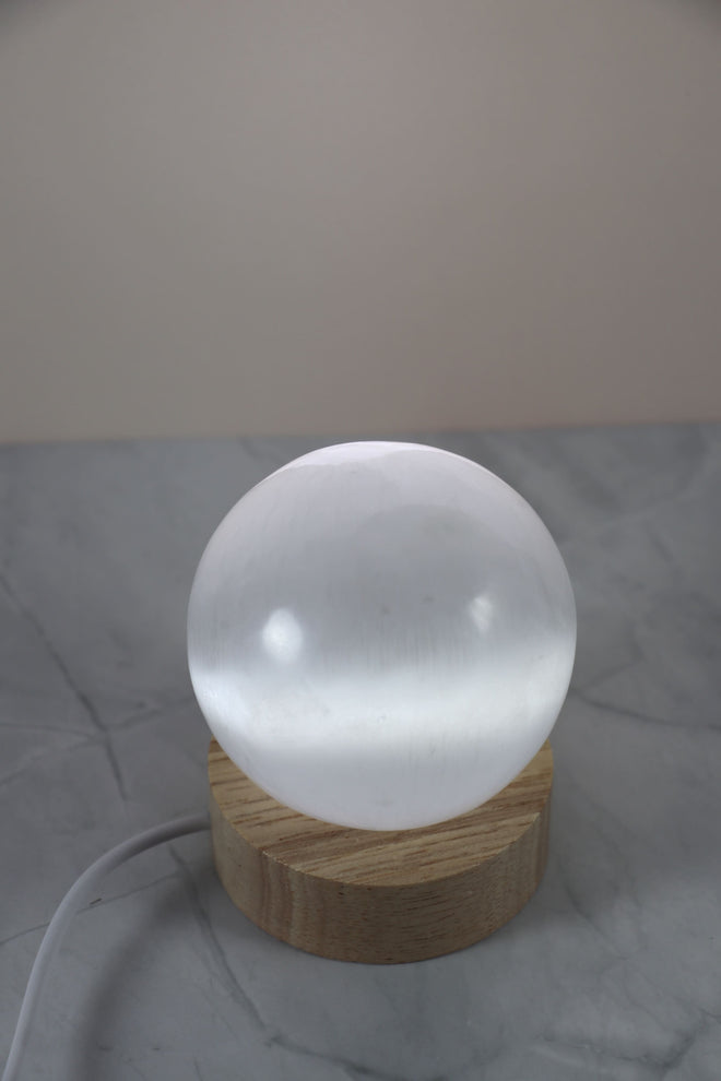 I AM light - Selenit Kugel