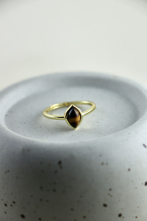 I AM brave - Tigerauge Ring Drop