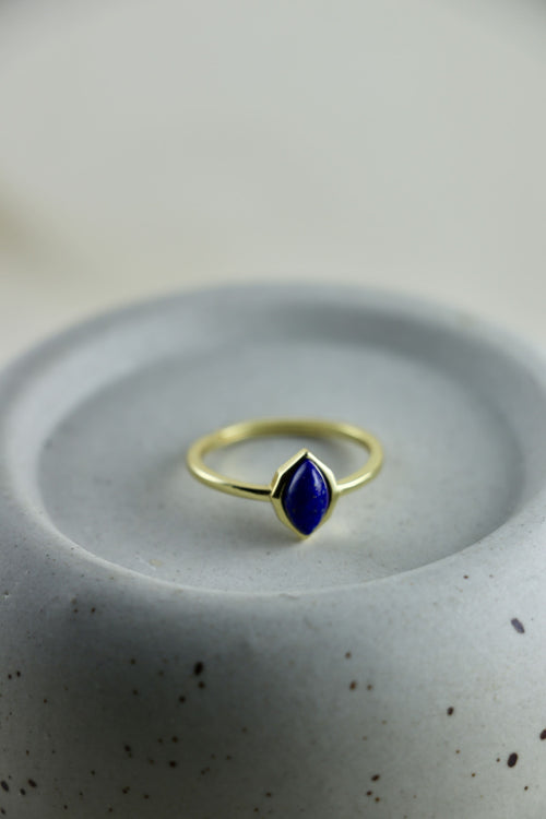 I AM true - Lapislazuli Ring Drop