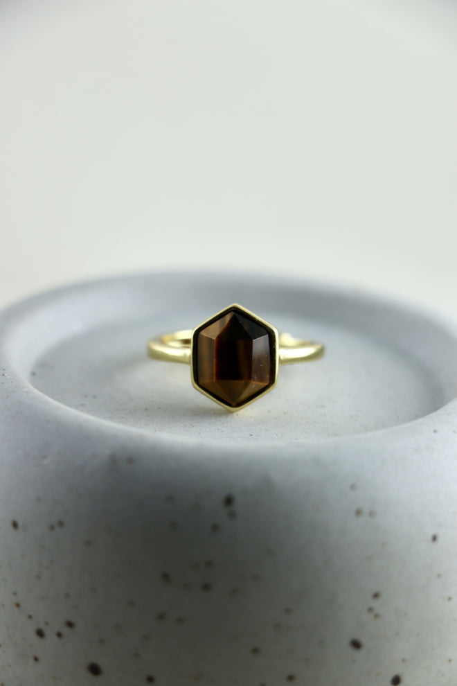 I AM brave - Tigerauge Ring Hexagon