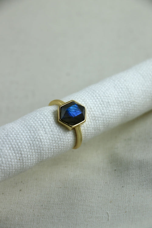 I AM magical - Labradorit Ring Hexagon
