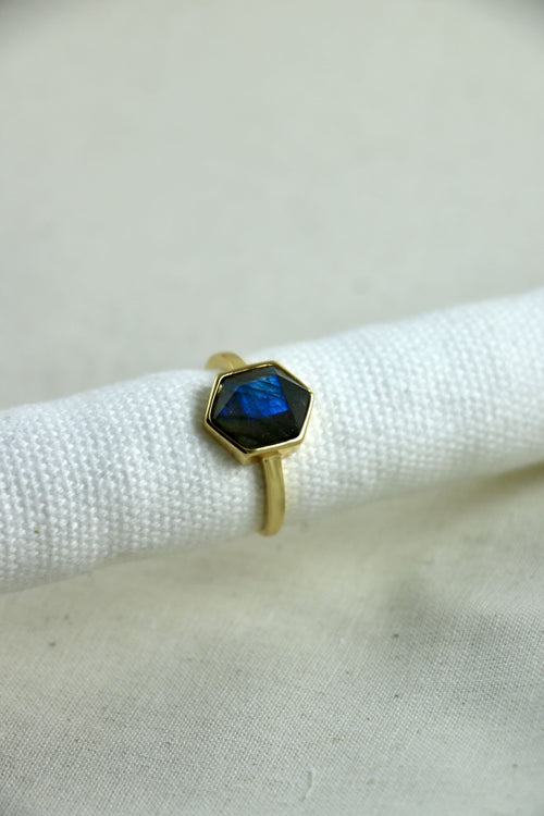 I AM magical - Labradorit Ring Hexagon
