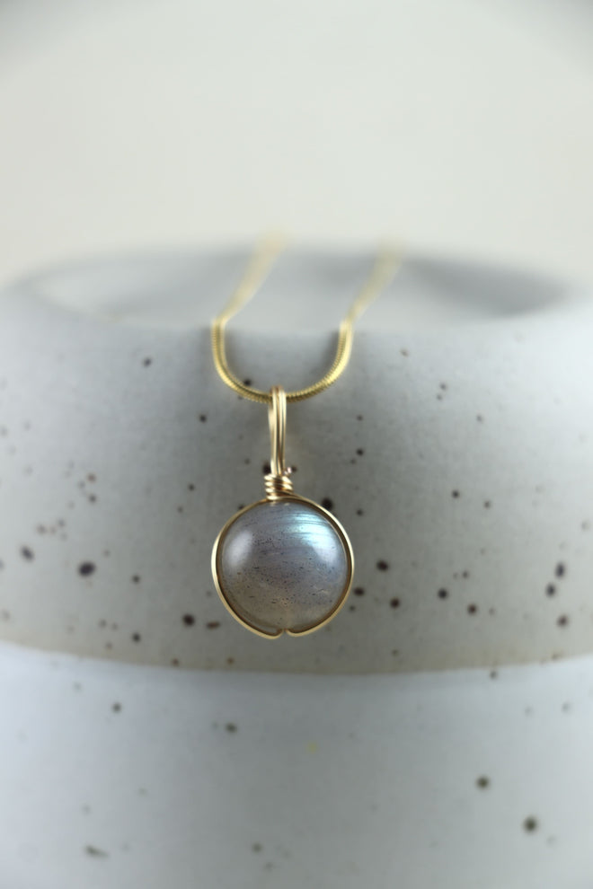 I AM magical - Labradorit Halskette Kugel