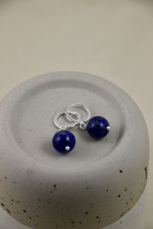 I AM true - Lapislazuli Ohrringe Kugel Silber