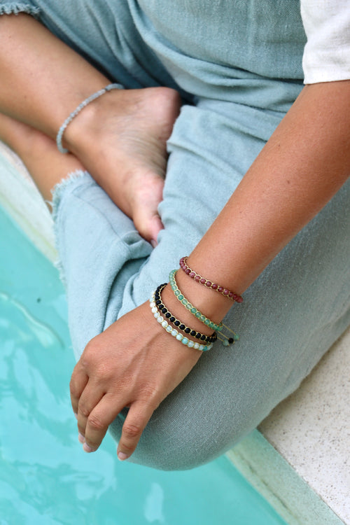 I AM feminine - Bracciale Pietra di Luna Pesca Wayan