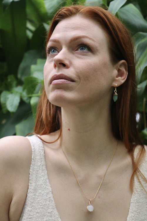 I AM feminine - Collier Boule Pierre de Lune