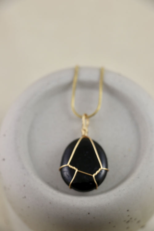I AM secure - collier de protection en tourmaline noire