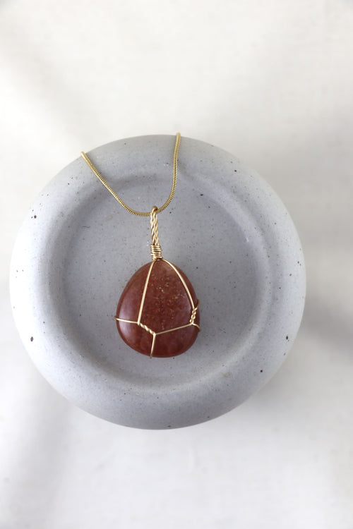 I AM wonderful - Sonnenstein Halskette Einzelstück 2