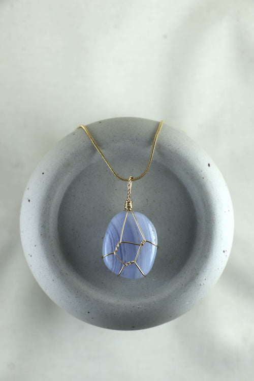 I AM growing - Chalcedon Halskette