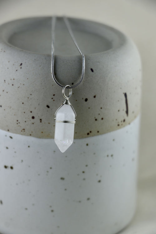 I AM safe - Bergkristall Halskette Doppelspitze Silber
