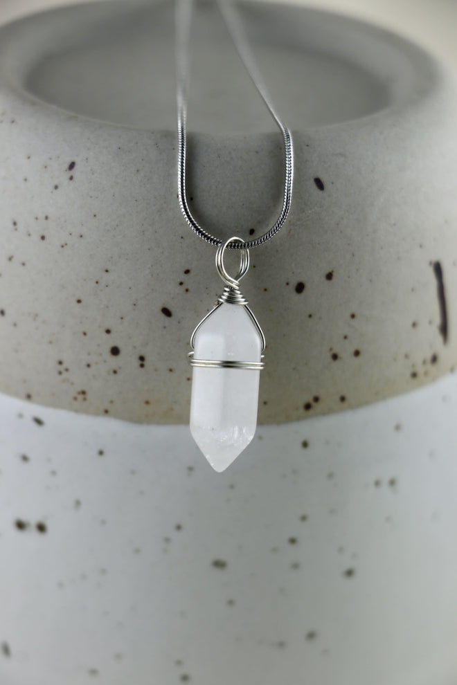 I AM safe - Bergkristall Halskette Doppelspitze Silber