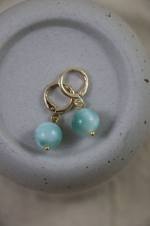 I AM blessed - Boucles d'oreilles boule angélite paon