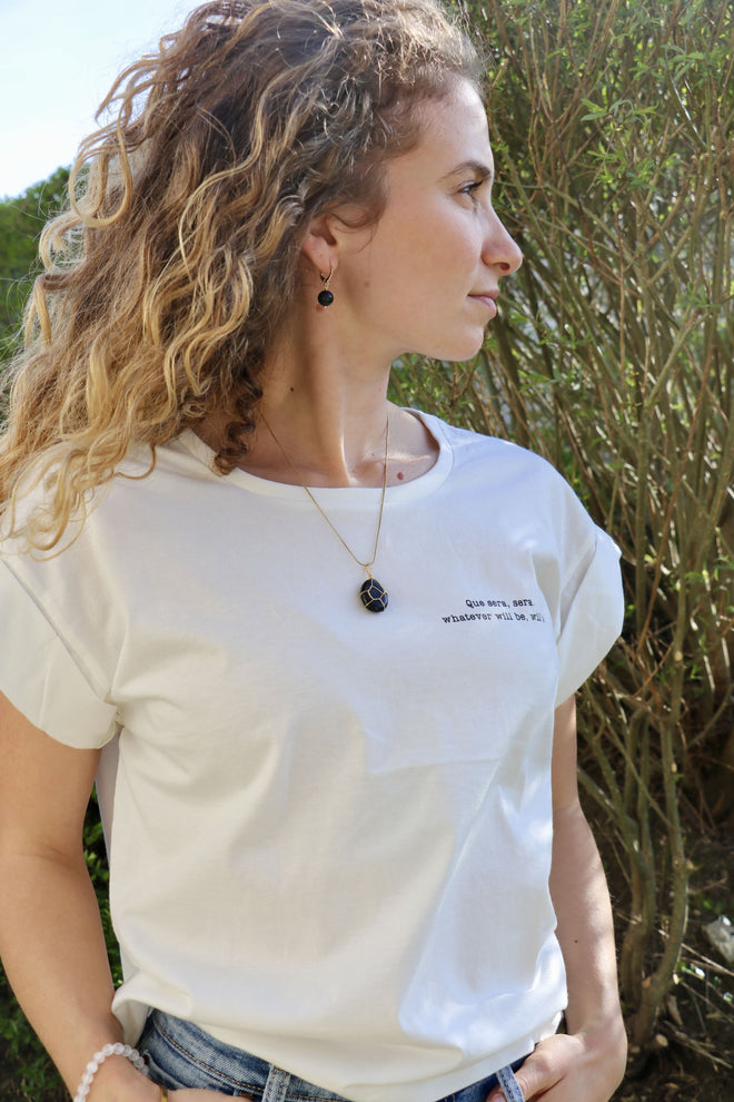 Mantra T-Shirt "que sera sera"