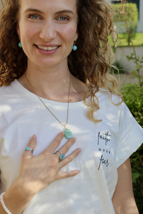 Mantra T-Shirt "faith over fear"