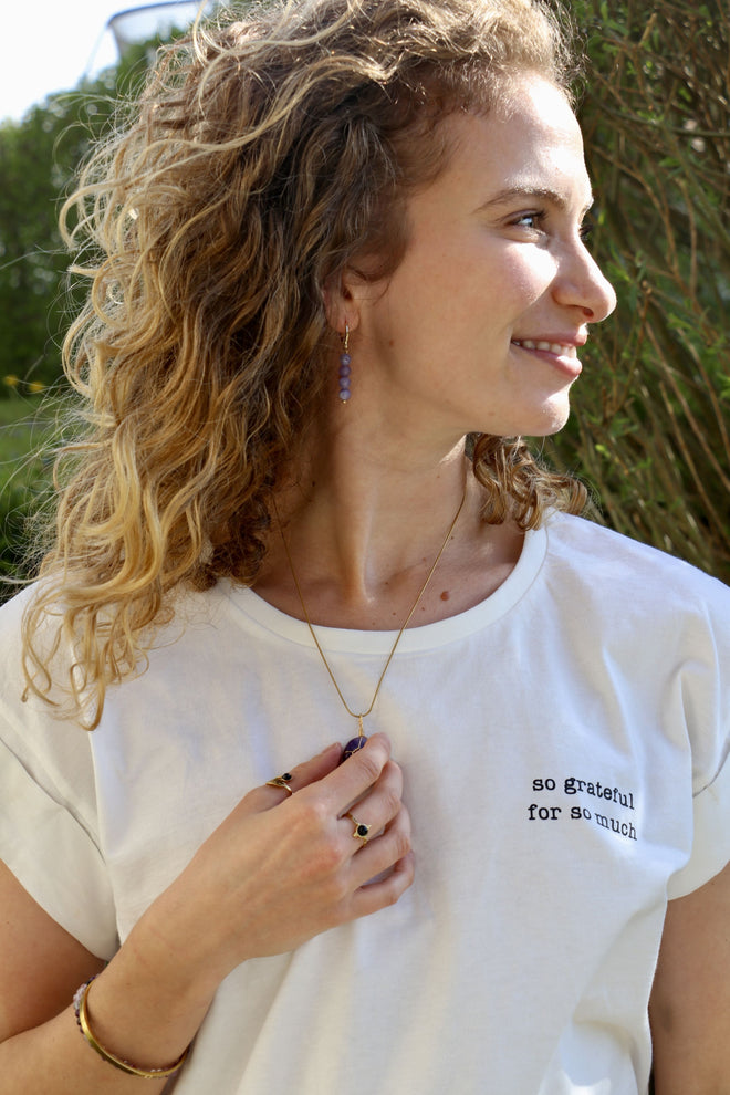 Mantra T-Shirt "so grateful for so much"